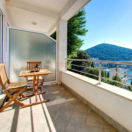 Katarina 1st Floor Daire