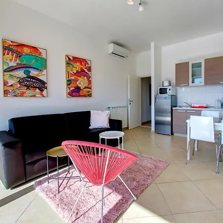 Daire Katarina 1st Floor