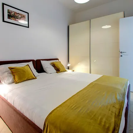 Daire Katarina 1st Floor